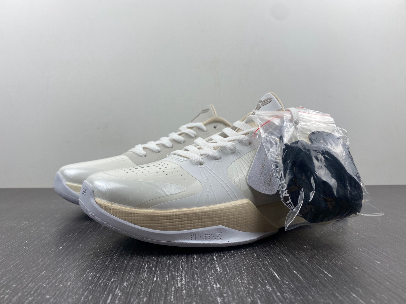 nike kobe 5 protro undefeated what if white db4796-100