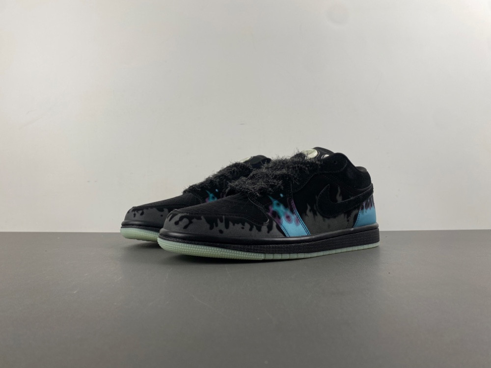 Air Jordan 1 Low Fortune Fly Halloween HQ3442-001