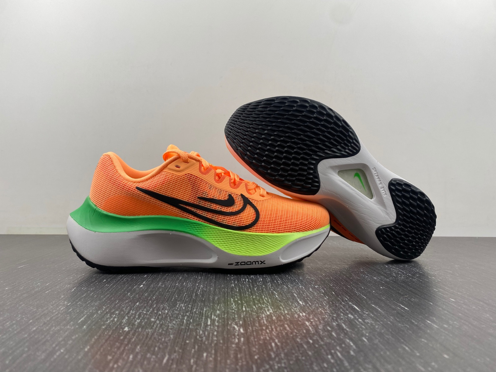 nike zoom fly 5 total orange ghost green (women''s) dm8974-800