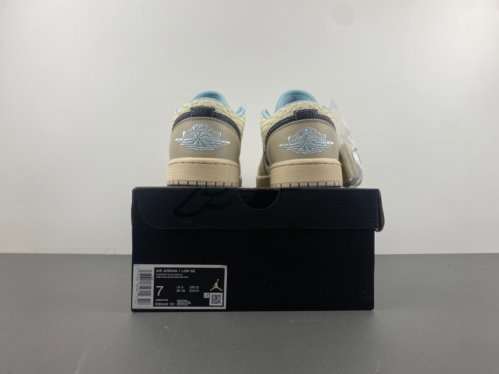 air jordan 1 low drops in neutral “sanddrift” hq3440-101