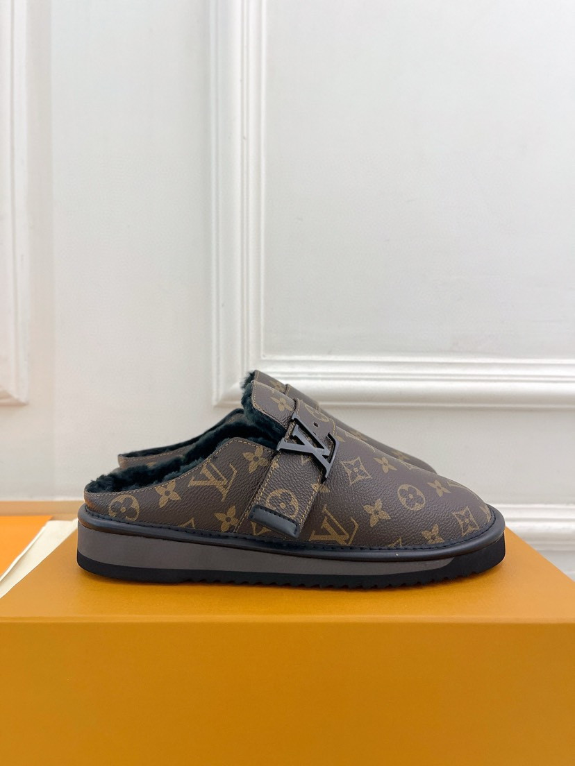 LVT SANDALS