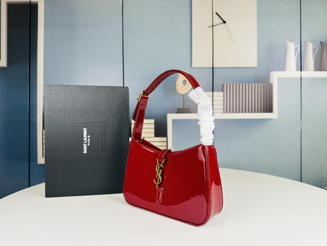 Y51 BAG