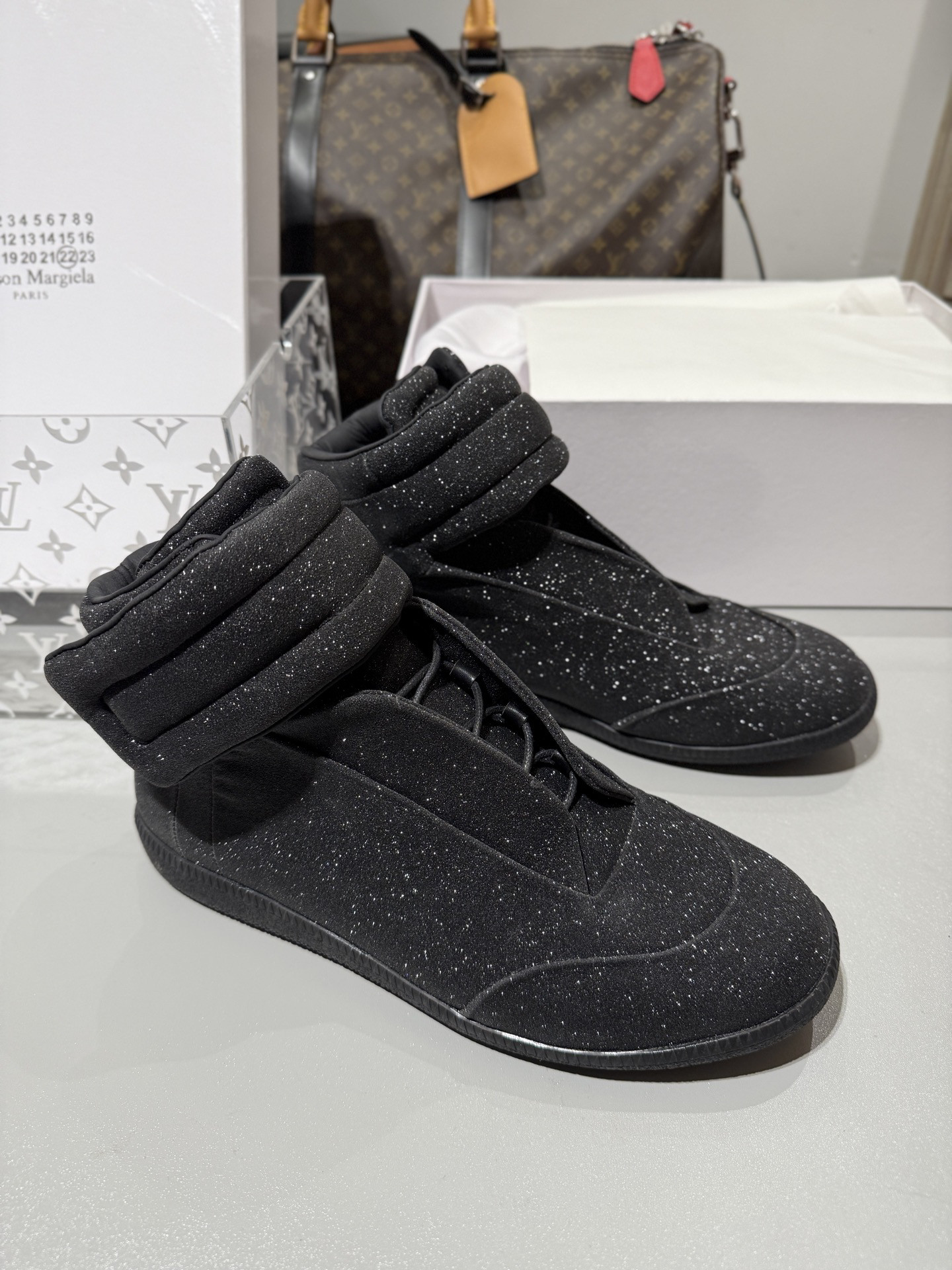 Ma1s0n Marg*e1a SNEAKER