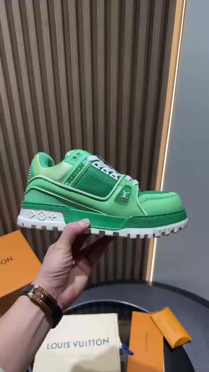 LVT SNEAKERS