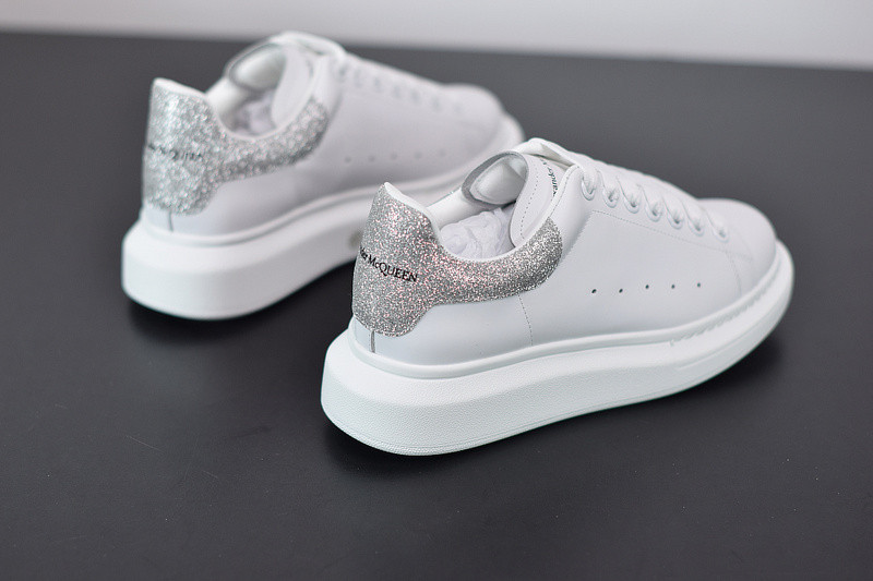 alexer mceen sneakers