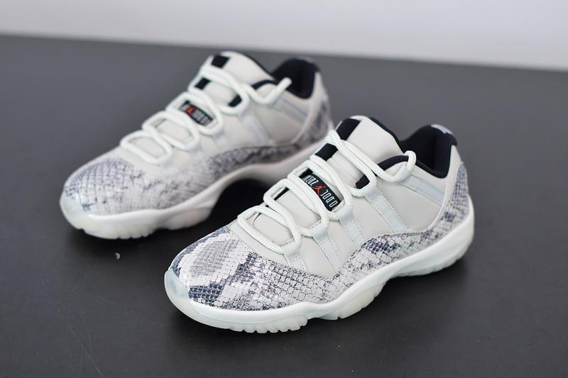 air jordan 11 low snakeskin “light bone” cd6846-002