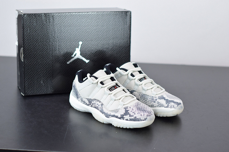air jordan 11 low snakeskin “light bone” cd6846-002
