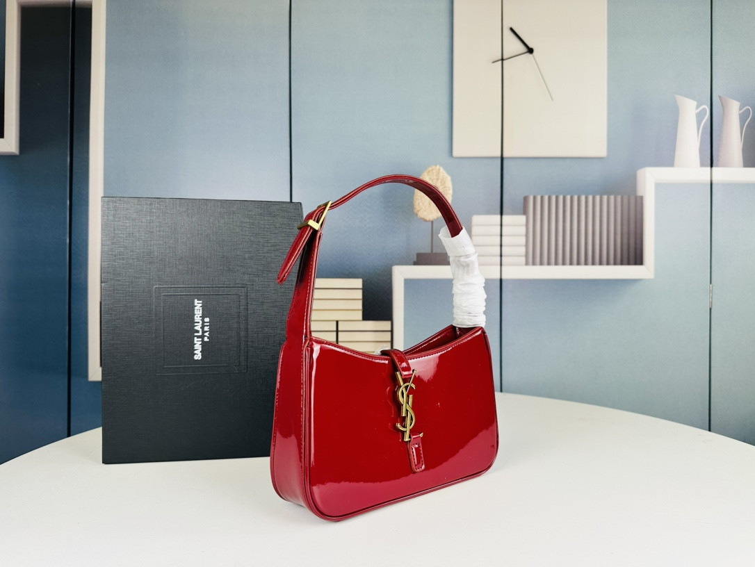 Y51 BAG