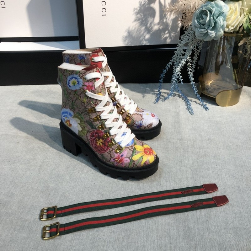 g*u*i boots