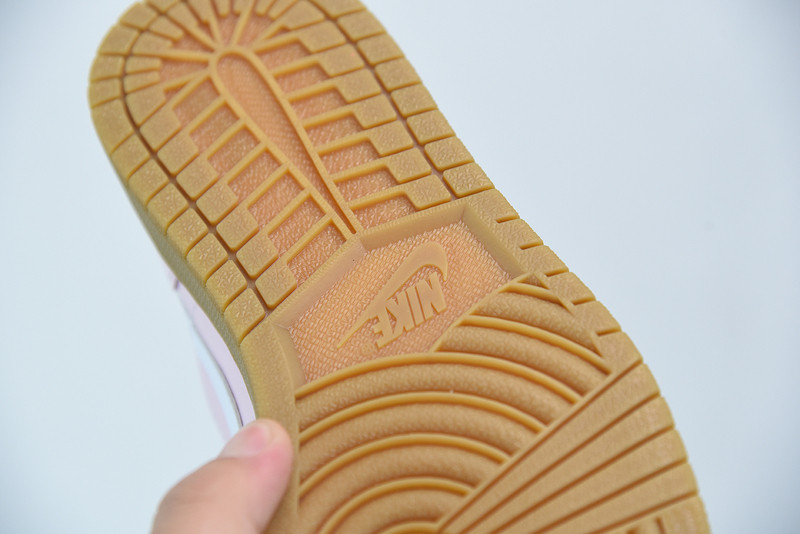 air jordan 1 low “pink gum” dc0774-601
