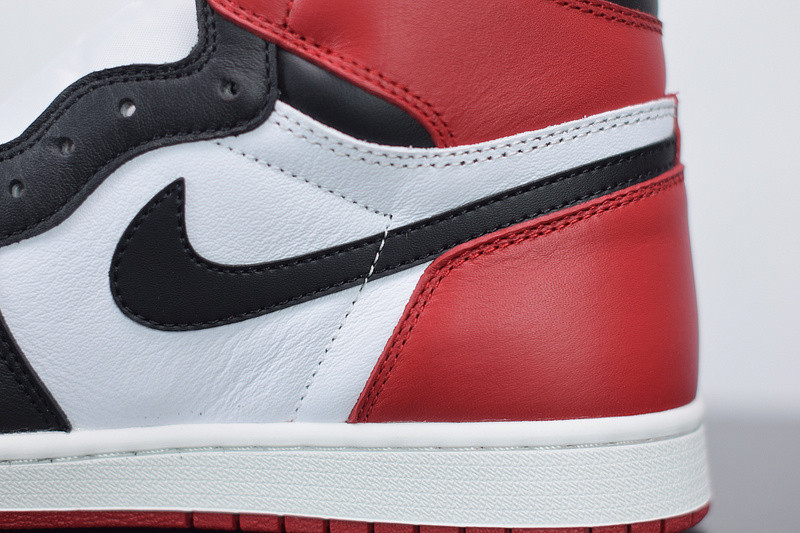 air jordan 1 retro high og "black toe 2016 release" 555088-125