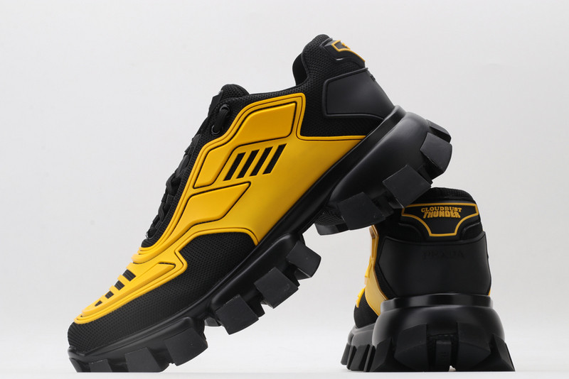 pr sneaker