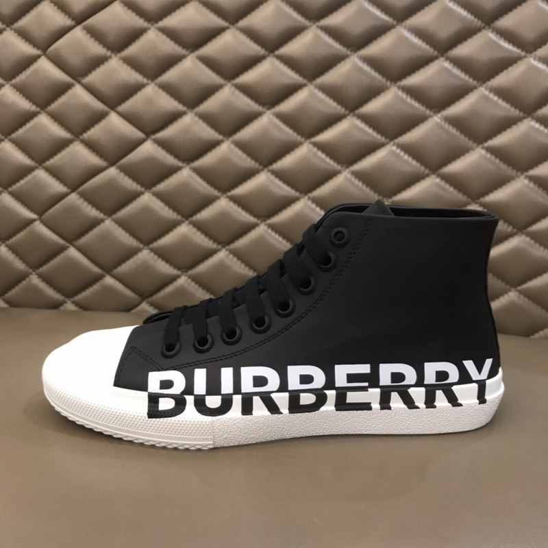 B**rry sneaker
