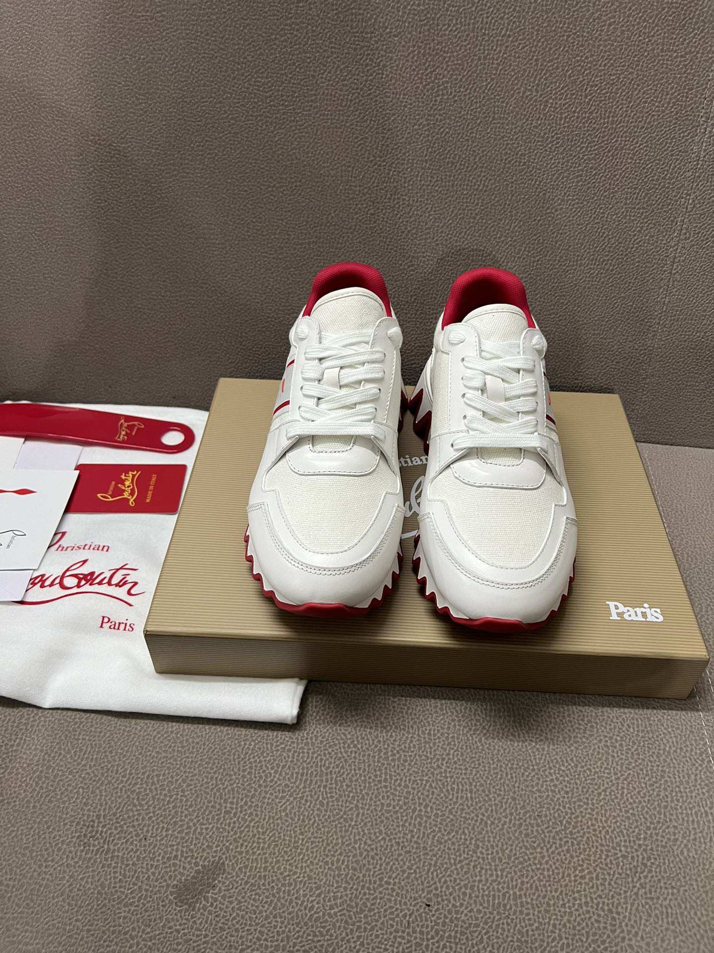 CHIAN LOUIN SNEAKER