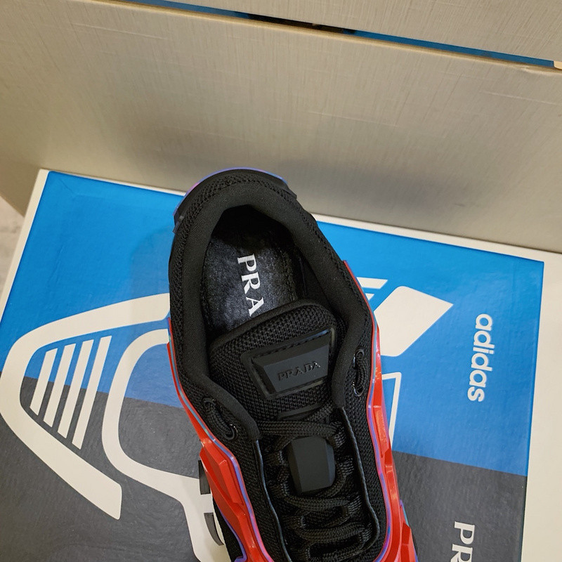 pr sneaker