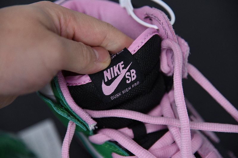 nike sb dunk high invert celtics cu7349-001