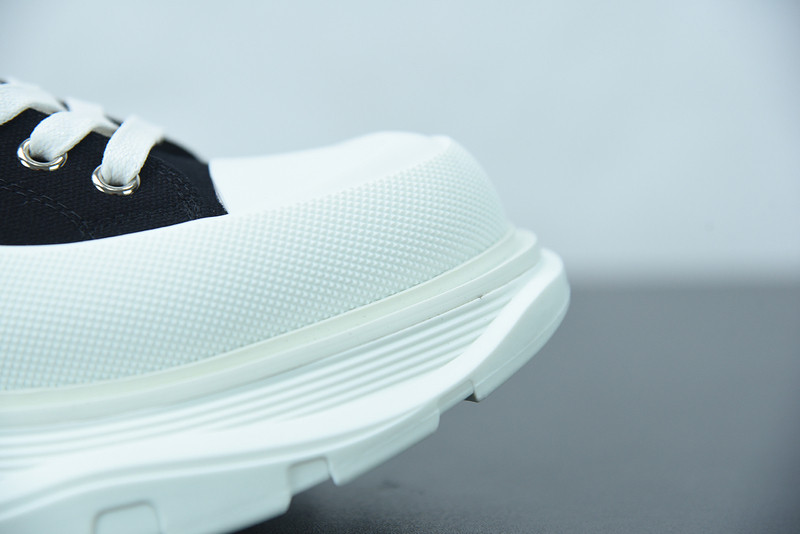 alexer mceen sneakers