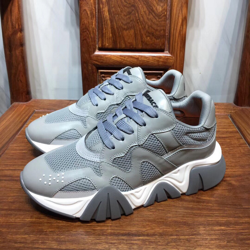 vs chain reaction sneakers