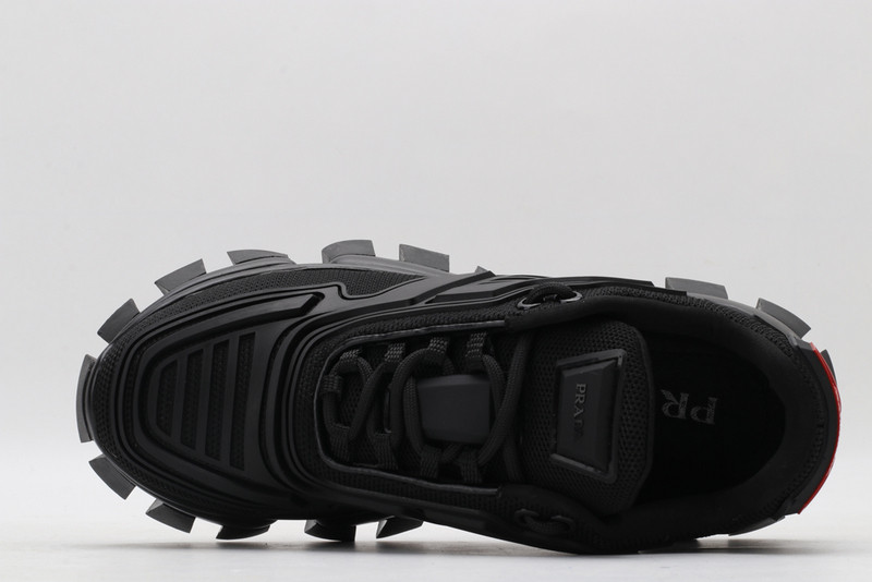 pr sneaker