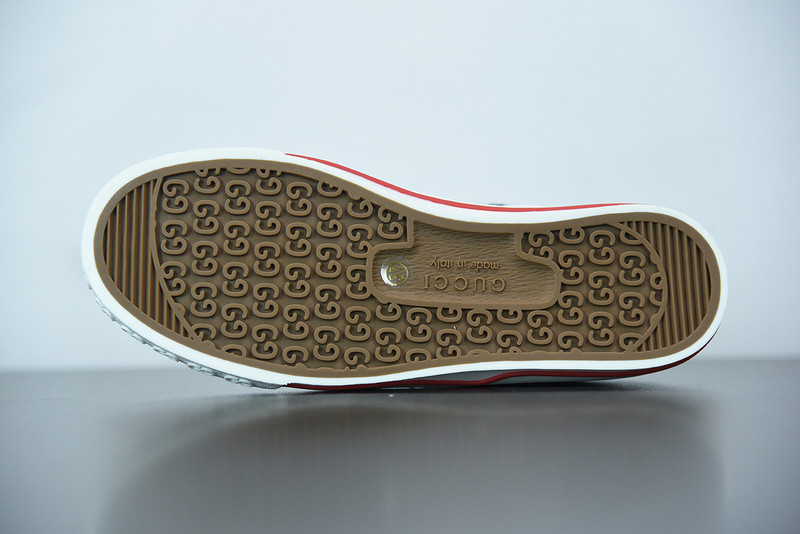 g*u*i sneaker