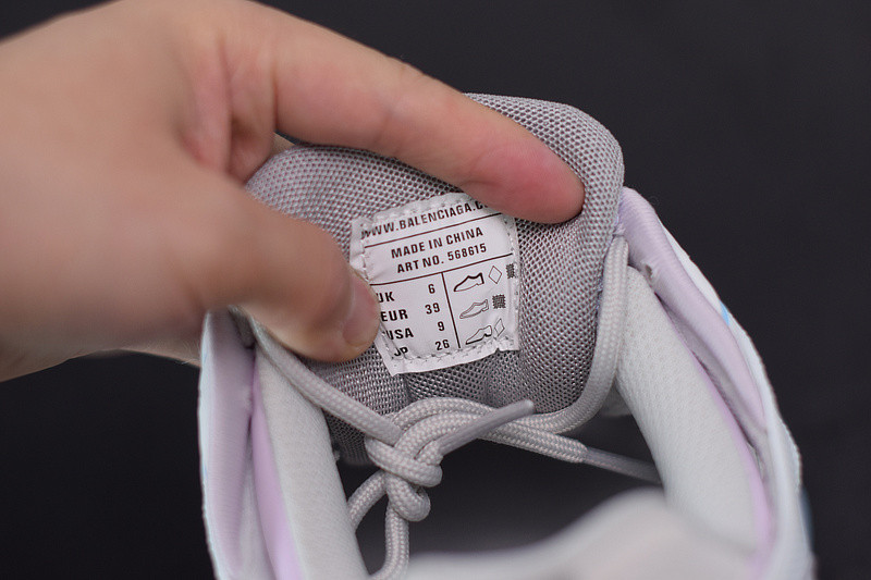 bc track sneaker