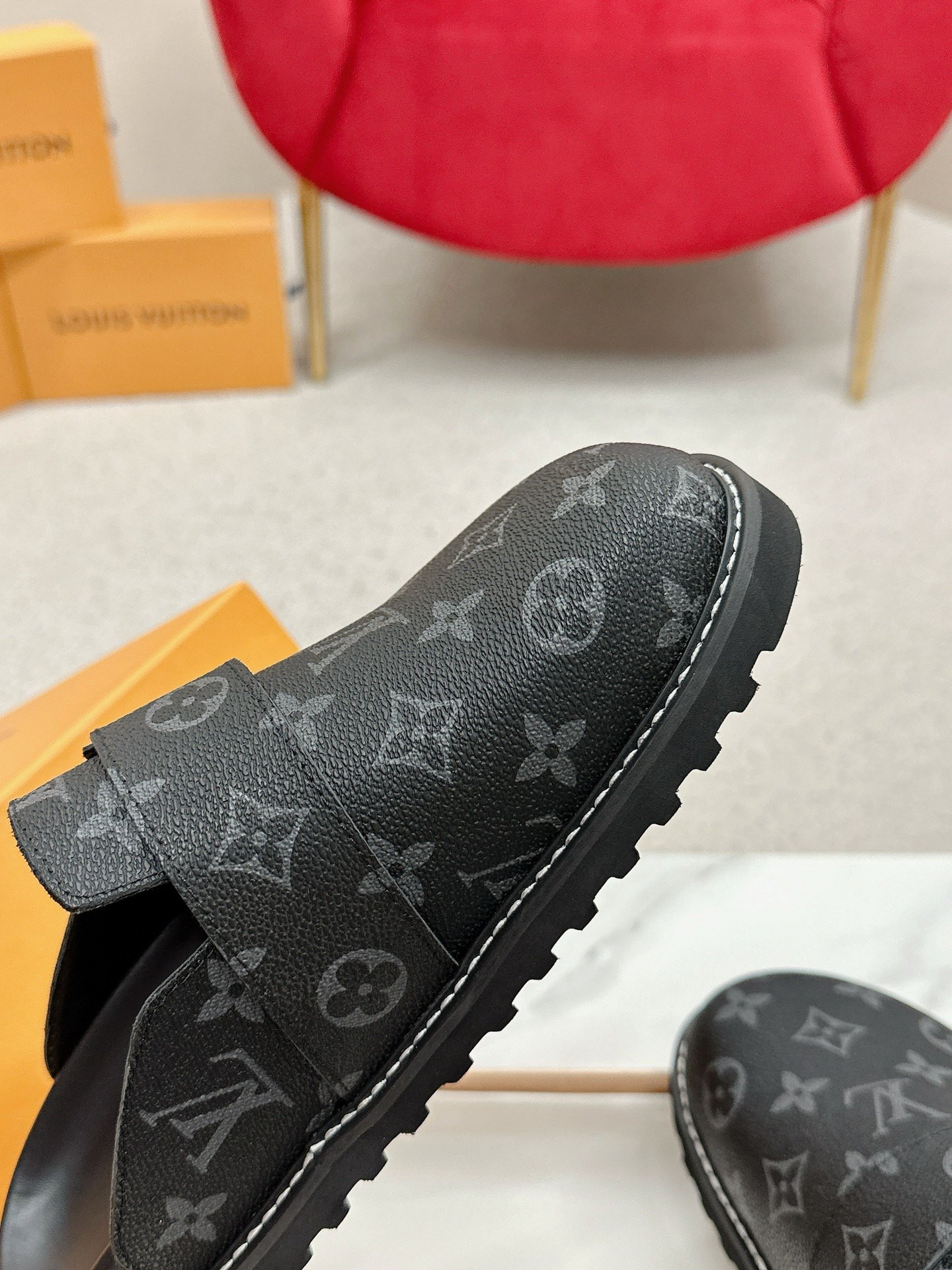 LVT SANDALS
