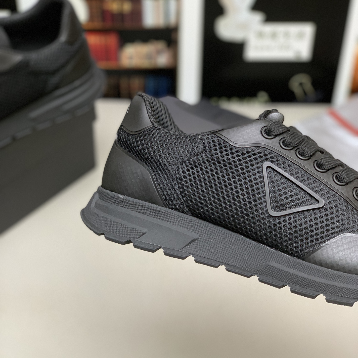 PR SNEAKER
