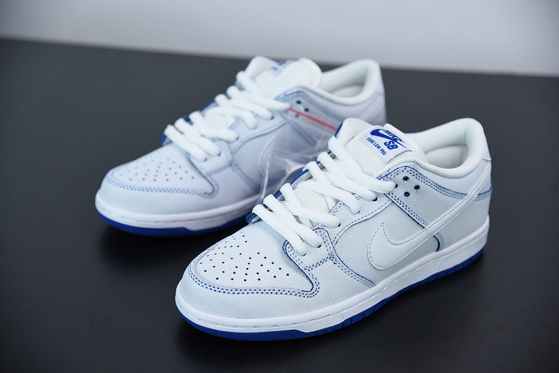 nike sb dunk low premium white game royal cj6884-100