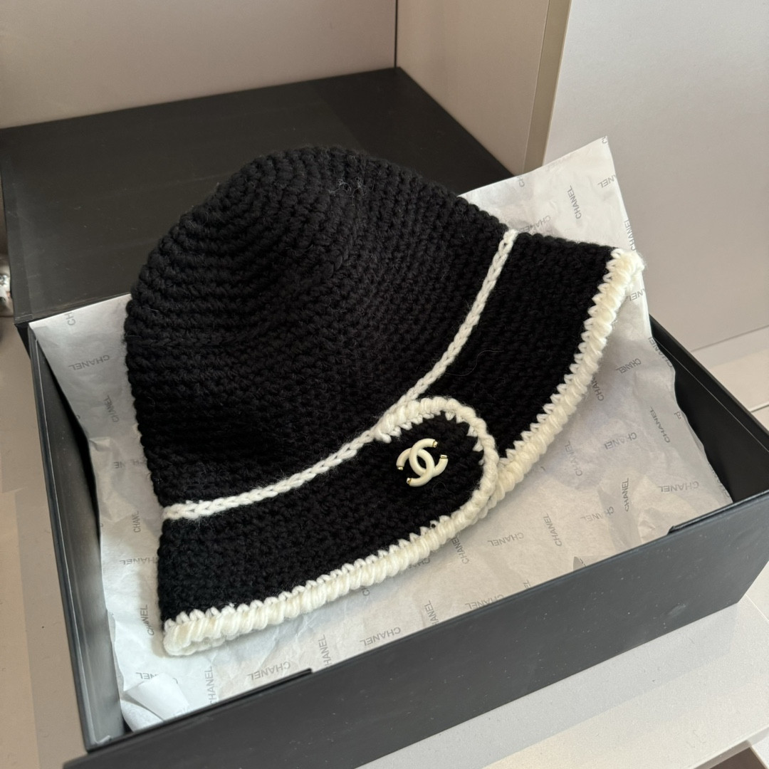 C Hat