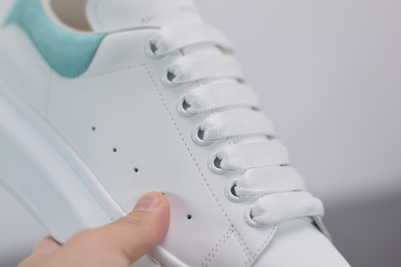 alexer mceen sneakers