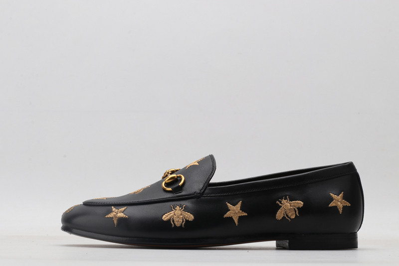 g*u*i sandals