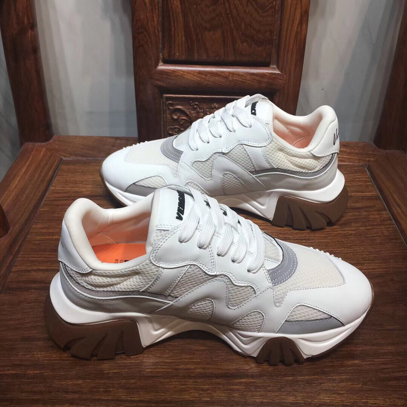 vs chain reaction sneakers
