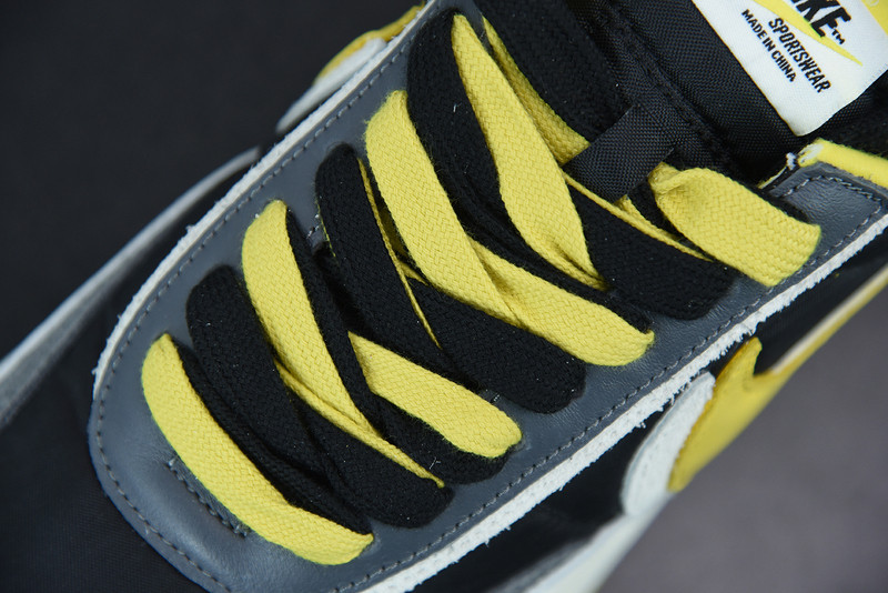 undercover x sacai x nike ldv waffle “bright citron” dj4877-001