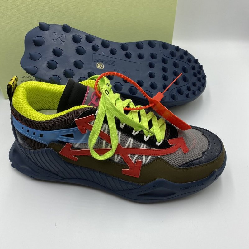 of c/o odsy-1000 sneaker