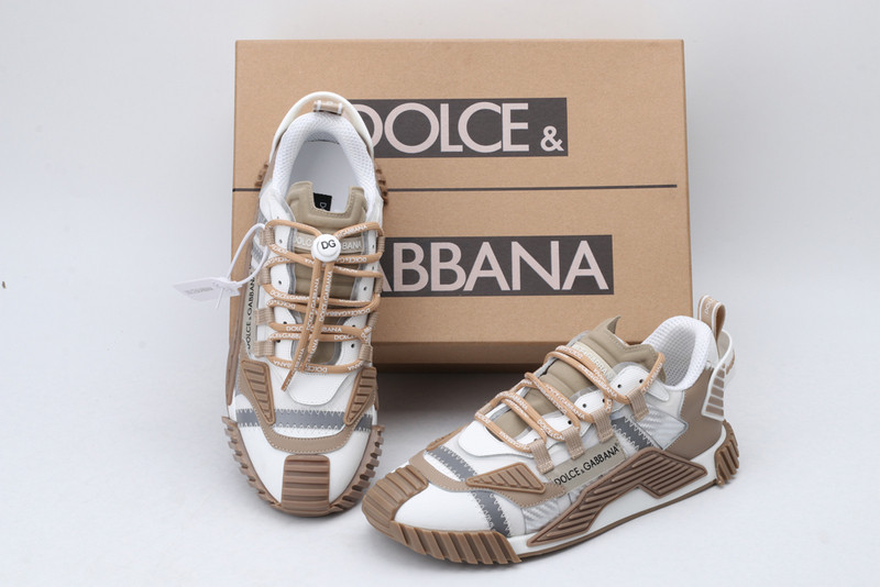 dg sneaker