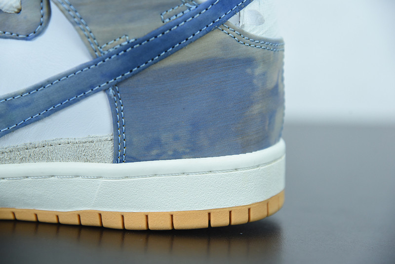 carpet company x dunk high sb cv1677-100