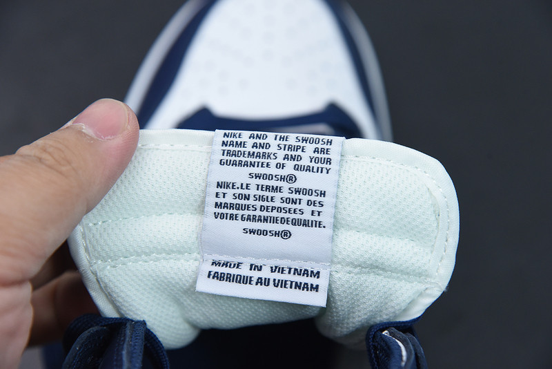 nike dunk high “midnight navy