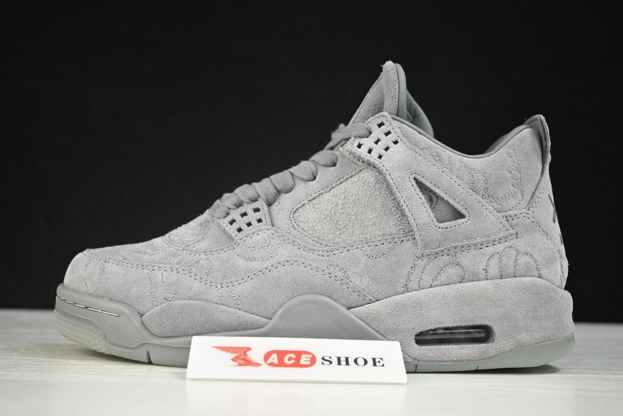 AIR JORDAN 4 RETRO "KAWS" 930155-003