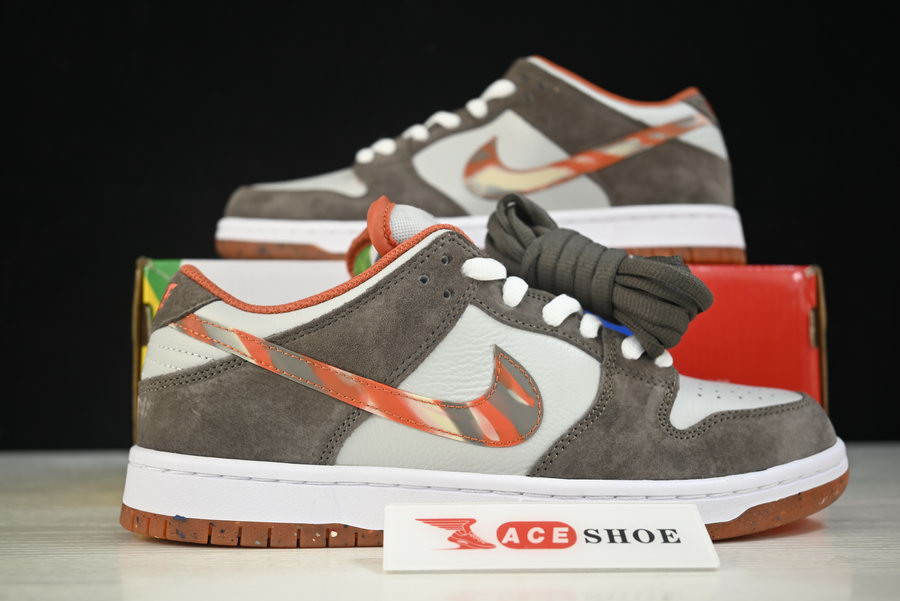 crushed d.c. x nike sb dunk low dh7782-001