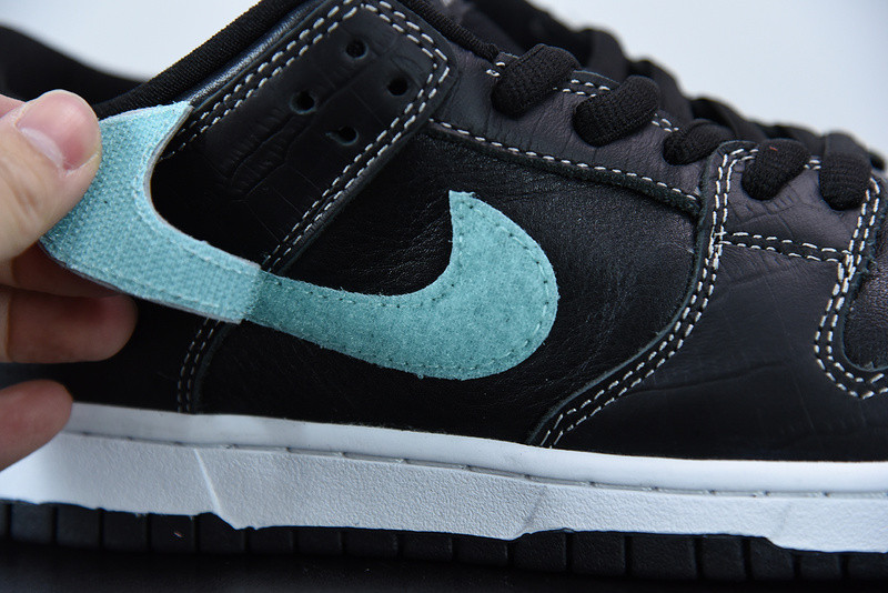 nike sb dunk low black x Di*m*nd s*pply x co bv1310-001