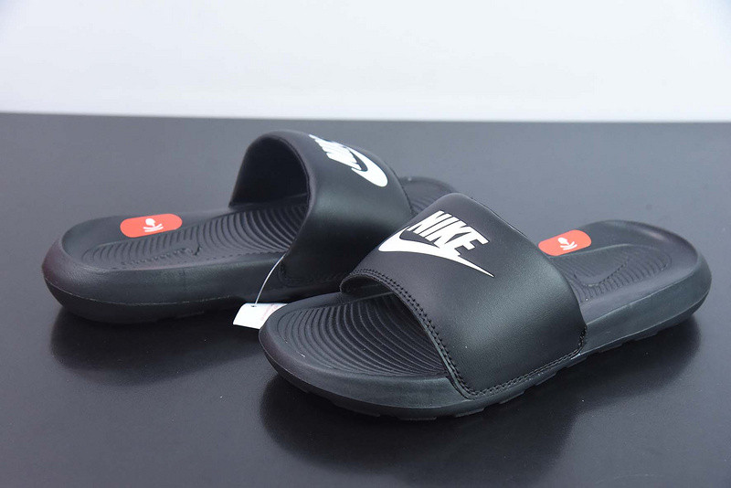 nike sandals