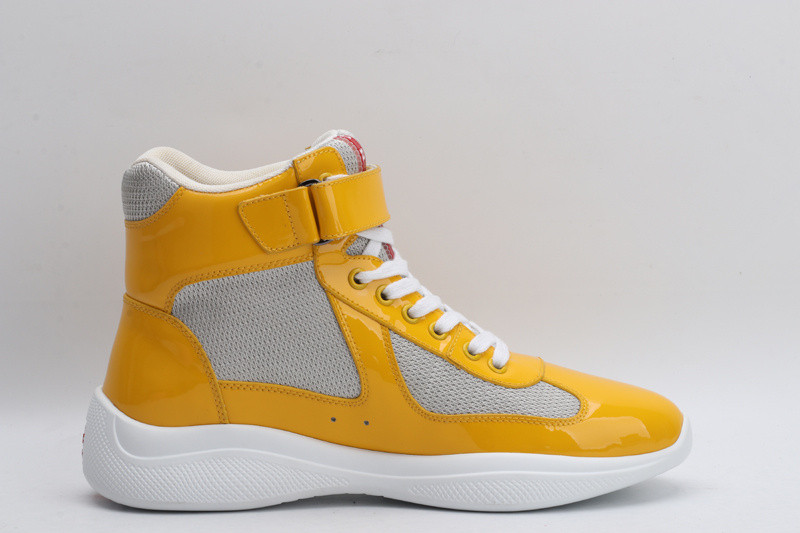 pr sneaker