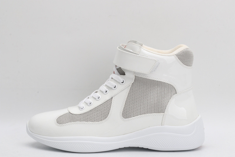 pr sneaker