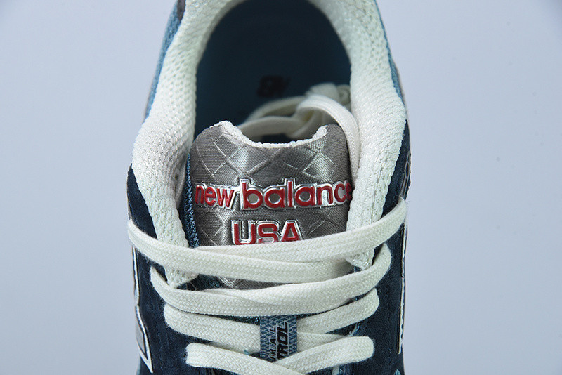 new balance sneaker