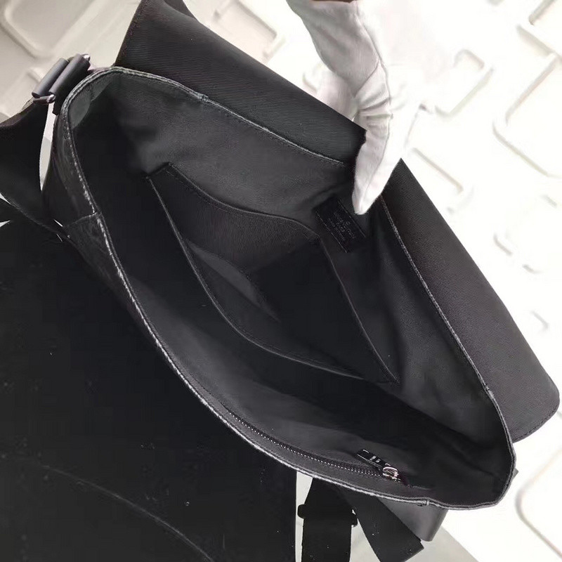 LVT PURSE