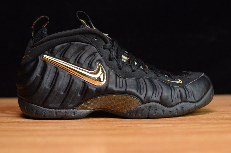nike air foamposite pro ''black metallic gold'' 624041-009