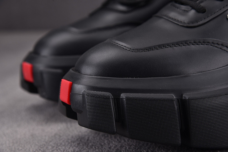 pr sneaker