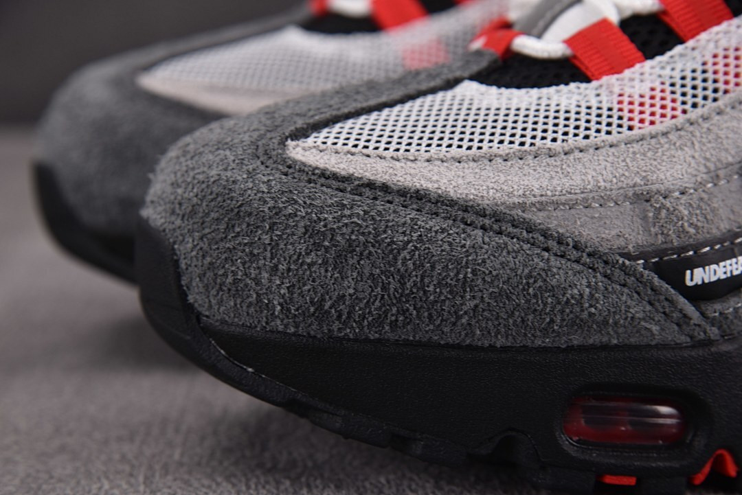 Undefeated x Nike Air Max 95 Bright Crimson IB4523-003
