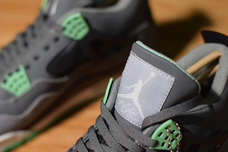 air jordan 4 retro "green glow" 308497-033