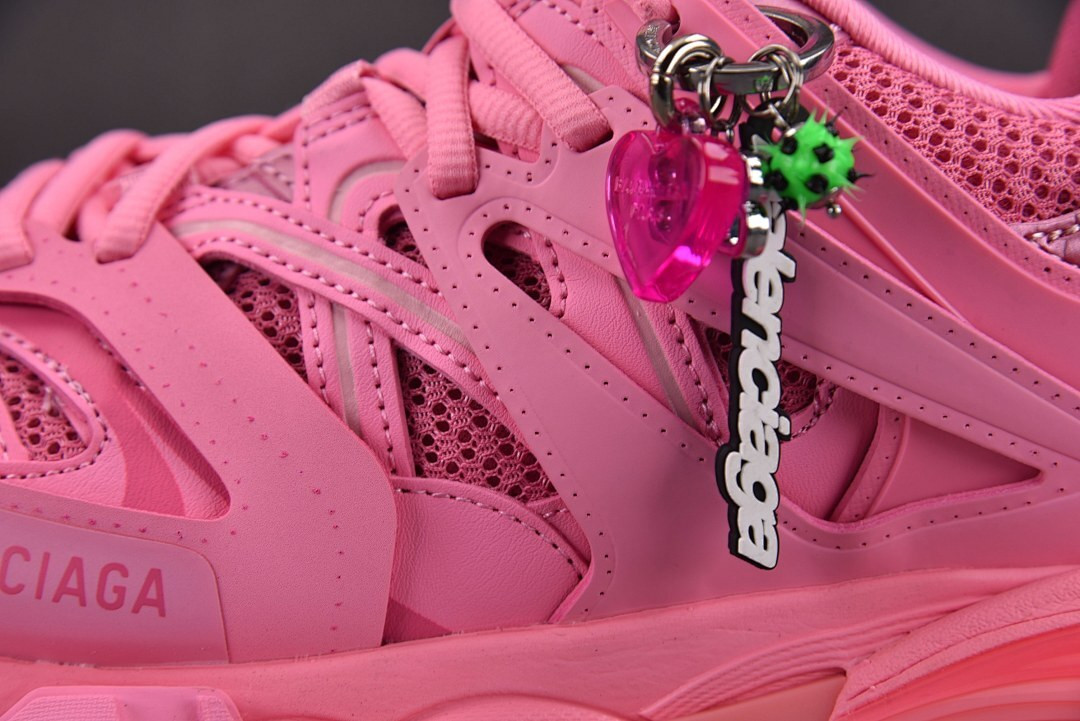 BC TRACK SNEAKER